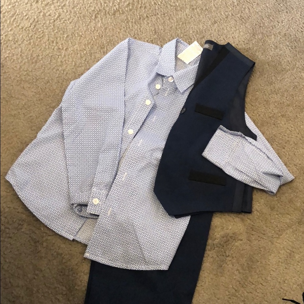 Van Heusen Navy Blue 3 Piece Suit